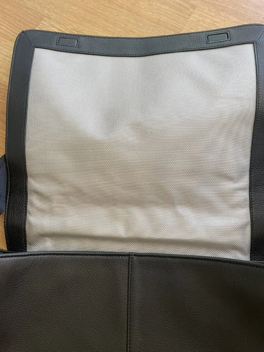 Land Rover Gear Range Rover Messenger/Laptop work bag NWT